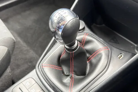 PK70UMC Ford Fiesta 1.0T EcoBoost MHEV ST-Line Edition Euro 6 (s/s) 5dr Thumbnail #23