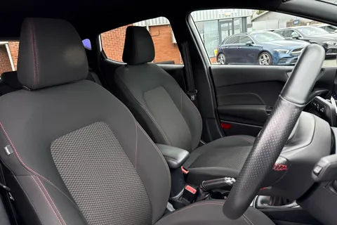 PK70UMC Ford Fiesta 1.0T EcoBoost MHEV ST-Line Edition Euro 6 (s/s) 5dr Thumbnail #24