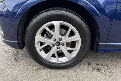 DF72UCJ Audi Q3 Sport 35 TFSI  150 PS S tronic Thumbnail #13