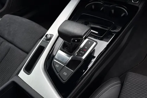 DY72JGZ Audi A5 Coup- S line 40 TFSI  204 PS S tronic Thumbnail #23