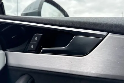 DY72JGZ Audi A5 Coup- S line 40 TFSI  204 PS S tronic Thumbnail #42