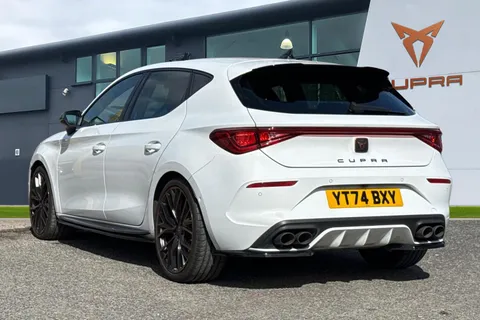 YT74BXY CUPRA Leon 2.0 TSI VZ2 Design Edition DSG Euro 6 (s/s) 5dr Thumbnail #3