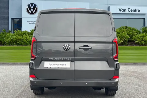 DE26TYV Volkswagen Transporter T28 Panel Van Commerce Pro SWB 150 PS 2.0 TDI 6sp Manual -  Delivery Miles Thumbnail #5