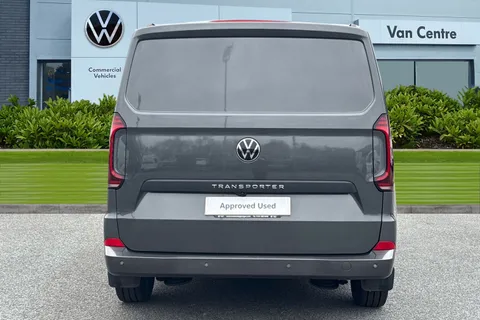 DG75CLJ Volkswagen Transporter 2.0 TDI 110 Commerce Pro Van Thumbnail #5