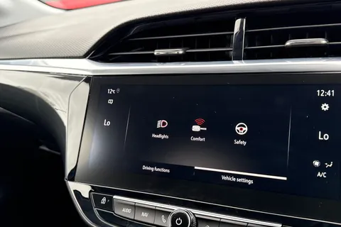 49 of 67 for Vauxhall Corsa Electric 50kWh Elite Nav Auto 5dr (7.4Kw Charger)