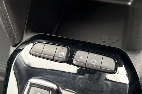 55 of 67 for Vauxhall Corsa Electric 50kWh Elite Nav Auto 5dr (7.4Kw Charger)