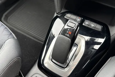 56 of 67 for Vauxhall Corsa Electric 50kWh Elite Nav Auto 5dr (7.4Kw Charger)