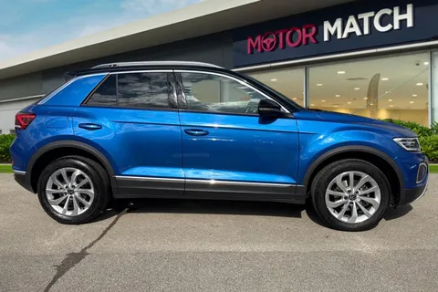 SA23BCO Volkswagen T-Roc 1.5 TSI Style Euro 6 (s/s) 5dr Thumbnail #4