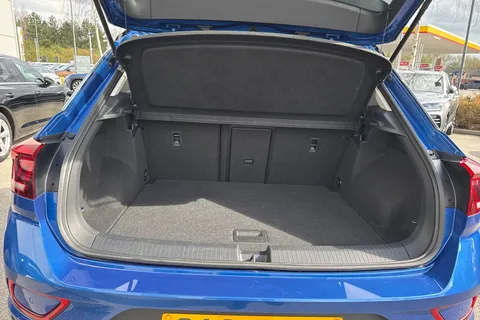 SA23BCO Volkswagen T-Roc 1.5 TSI Style Euro 6 (s/s) 5dr Thumbnail #8