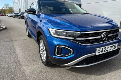 SA23BCO Volkswagen T-Roc 1.5 TSI Style Euro 6 (s/s) 5dr Thumbnail #10