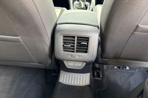 SA23BCO Volkswagen T-Roc 1.5 TSI Style Euro 6 (s/s) 5dr Thumbnail #27