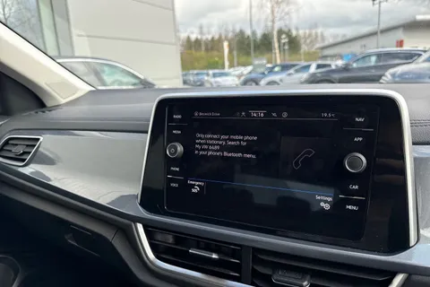 SA23BCO Volkswagen T-Roc 1.5 TSI Style Euro 6 (s/s) 5dr Thumbnail #29