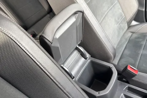 SA23BCO Volkswagen T-Roc 1.5 TSI Style Euro 6 (s/s) 5dr Thumbnail #31