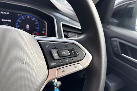 SA23BCO Volkswagen T-Roc 1.5 TSI Style Euro 6 (s/s) 5dr Thumbnail #34