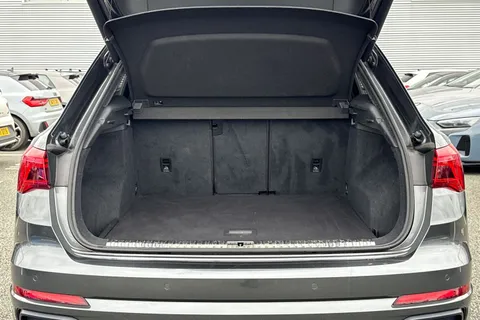 DP19PXY Audi Q3 S line 35 TFSI  150 PS 6-speed Thumbnail #8