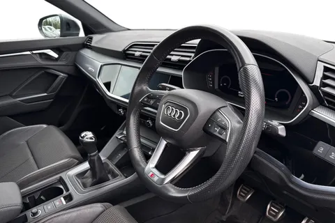 DP19PXY Audi Q3 S line 35 TFSI  150 PS 6-speed Thumbnail #15