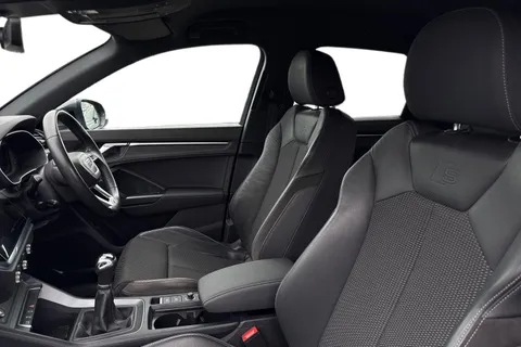 DP19PXY Audi Q3 S line 35 TFSI  150 PS 6-speed Thumbnail #17