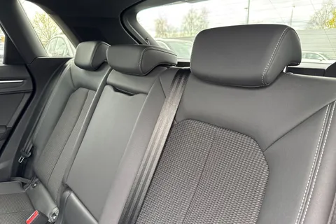 DP19PXY Audi Q3 S line 35 TFSI  150 PS 6-speed Thumbnail #20
