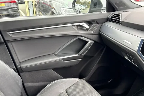 DP19PXY Audi Q3 S line 35 TFSI  150 PS 6-speed Thumbnail #21