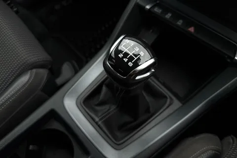 DP19PXY Audi Q3 S line 35 TFSI  150 PS 6-speed Thumbnail #24