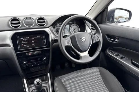 KM19AVX Suzuki Vitara 1.0 Boosterjet SZ-T 5dr Thumbnail #18