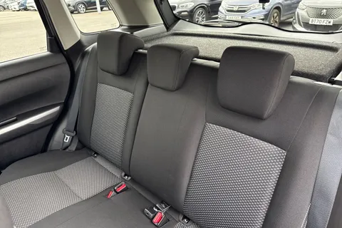 KM19AVX Suzuki Vitara 1.0 Boosterjet SZ-T 5dr Thumbnail #19