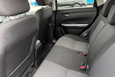 KM19AVX Suzuki Vitara 1.0 Boosterjet SZ-T 5dr Thumbnail #35