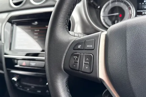 KM19AVX Suzuki Vitara 1.0 Boosterjet SZ-T 5dr Thumbnail #37