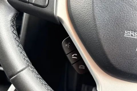 KM19AVX Suzuki Vitara 1.0 Boosterjet SZ-T 5dr Thumbnail #39