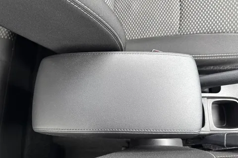 KM19AVX Suzuki Vitara 1.0 Boosterjet SZ-T 5dr Thumbnail #54