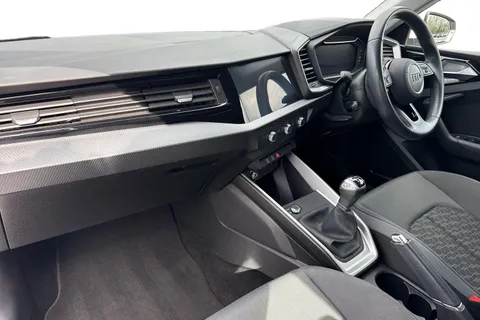 PG23LJU Audi A1 Sport 25 TFSI  95 PS 5-speed Thumbnail #15