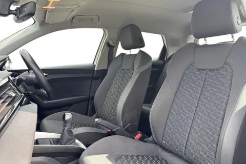 PG23LJU Audi A1 Sport 25 TFSI  95 PS 5-speed Thumbnail #16