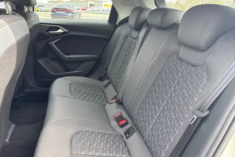 PG23LJU Audi A1 Sport 25 TFSI  95 PS 5-speed Thumbnail #19