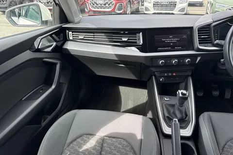 PG23LJU Audi A1 Sport 25 TFSI  95 PS 5-speed Thumbnail #20