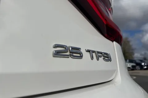 PG23LJU Audi A1 Sport 25 TFSI  95 PS 5-speed Thumbnail #33