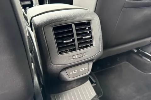KN25MVO Volkswagen T-Roc 2.0 TDI 150 EVO R-Line 5dr DSG Thumbnail #37