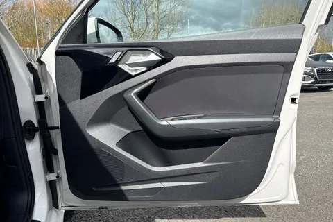 PG23LJU Audi A1 Sport 25 TFSI  95 PS 5-speed Thumbnail #38