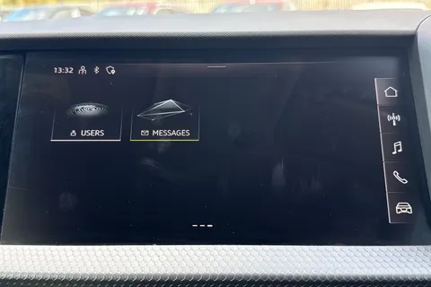 PG23LJU Audi A1 Sport 25 TFSI  95 PS 5-speed Thumbnail #61