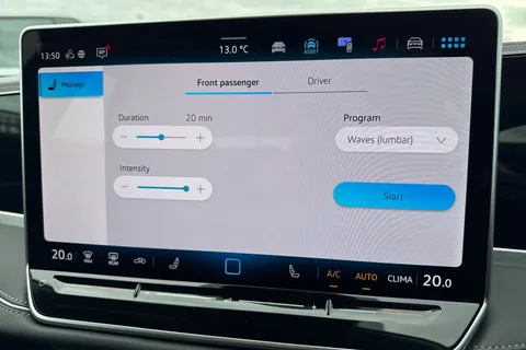 KO25VDE Volkswagen Passat 1.5 TSI eHybrid Life 5dr DSG Thumbnail #57
