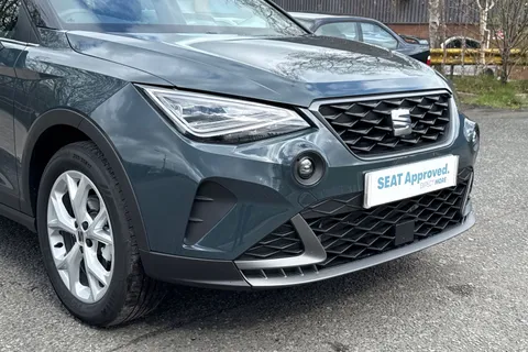 9 of 43 for SEAT Arona 1.0 TSI FR DSG Euro 6 (s/s) 5dr