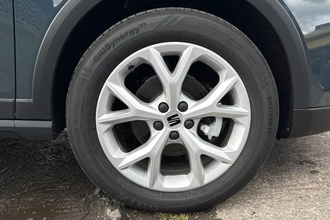 10 of 43 for SEAT Arona 1.0 TSI FR DSG Euro 6 (s/s) 5dr