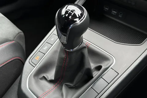 FY69YGC SEAT Ibiza 1.0 TSI FR Sport Euro 6 (s/s) 5dr GPF Thumbnail #24