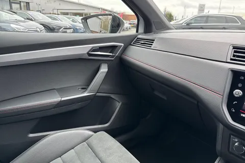 FY69YGC SEAT Ibiza 1.0 TSI FR Sport Euro 6 (s/s) 5dr GPF Thumbnail #41