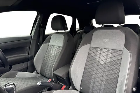 DN22XVG Volkswagen Polo 1.0 TSI 110 R-Line 5dr DSG Thumbnail #12