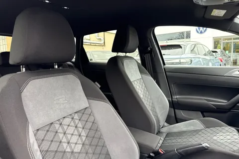 DN22XVG Volkswagen Polo 1.0 TSI 110 R-Line 5dr DSG Thumbnail #22