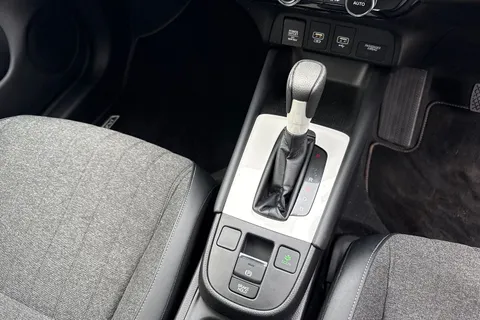 MH21ECV Honda Jazz 1.5 i-MMD Hybrid SR 5dr eCVT Thumbnail #21