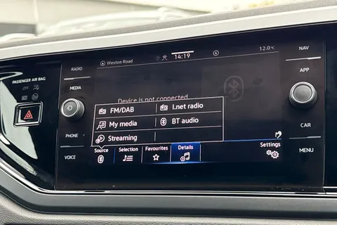 DN22XVG Volkswagen Polo 1.0 TSI 110 R-Line 5dr DSG Thumbnail #31