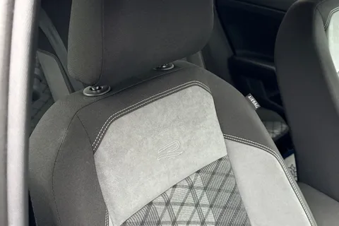 DN22XVG Volkswagen Polo 1.0 TSI 110 R-Line 5dr DSG Thumbnail #38