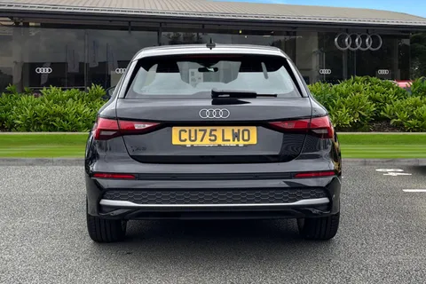 CU75LWO Audi A3 Sportback Sport 30 TFSI 116 PS S tronic Thumbnail #5