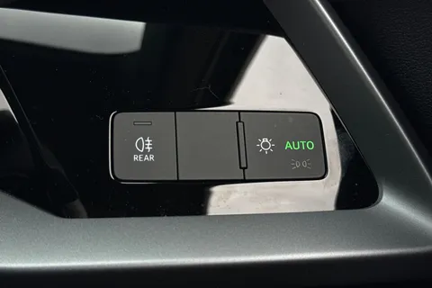 CU75LWO Audi A3 Sportback Sport 30 TFSI 116 PS S tronic Thumbnail #42